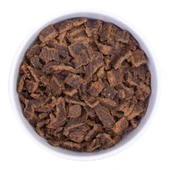 Kiwi Kitchens Gently Air-Dried Beef Dinner w/ Chicken Cat Food - Front/ Food