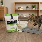 Spiffy Paw Unscented Corn Clumping Cat Litter - Front, Lifestyle