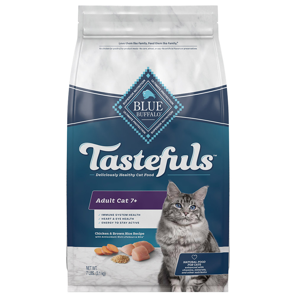 Blue Buffalo Tastefuls Chicken & Brown Rice Adult 7+ Dry Cat Food - Front