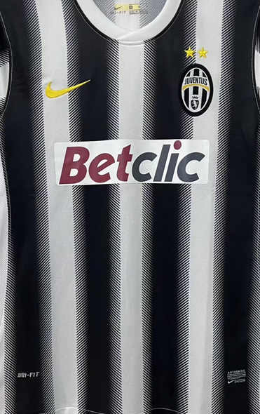 Juventus 11/12 Men's Home Retro Shirt