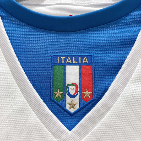 Italy 2006 Men's Away Retro Shirt