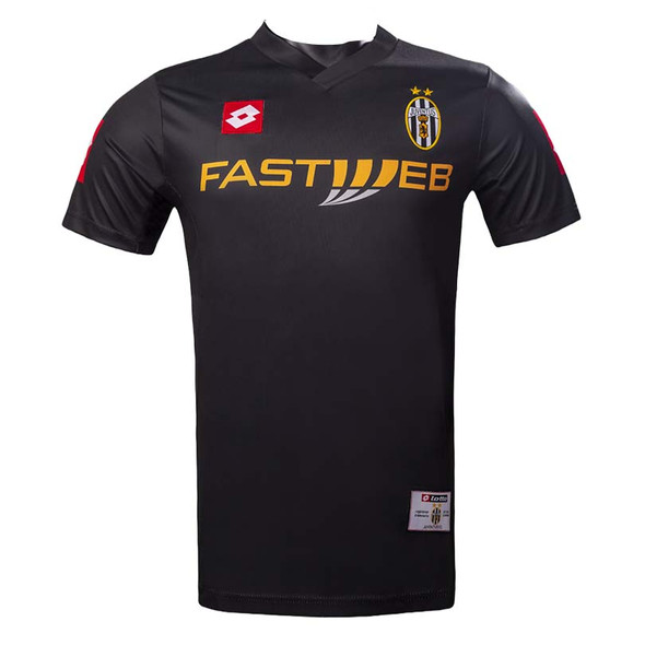 Juventus 01/02 Men's Away Retro Shirt