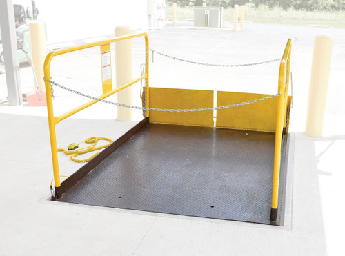 Vestil WL-100-5-68  6 Ft x 8 Ft Premium Truck Scissor Dock Lift 