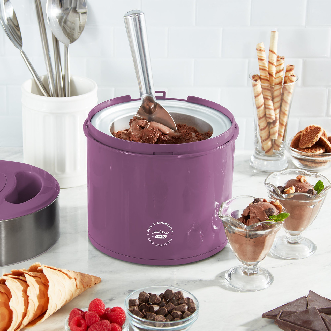 Dash K51478O 2 Qt Ice Cream Maker, Oyster 