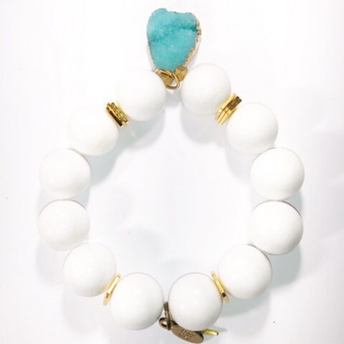 White Wood Big Bead Bracelet with Gold Geometric Bead and Spacers 20mm