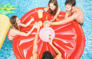 Pool Party Drink Recipes for Summer of 2020