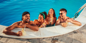 Poolside Cocktails for Your Pool Parties