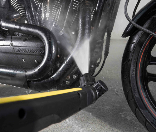 Mini VP160 for detailed vehicle and garden cleaning