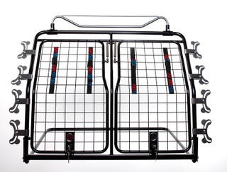 Hundgrind till Baklucka Dubbeldörr modell 2