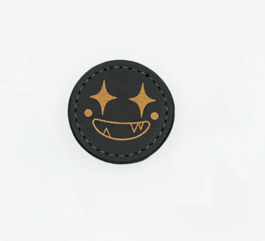 Adventurous Monster Badge till Konny Collar - One Size Black