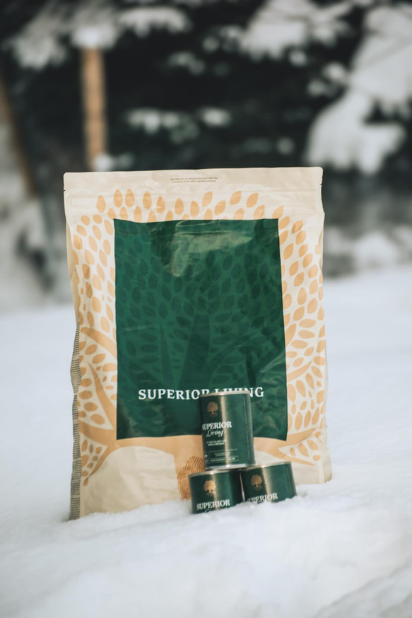 Essential Superior Living Torrfoder till Hund