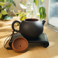 Clay gong fu teapot for traditional Chinese tea ceremony from The Jasmine Pearl Tea Co.