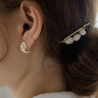 Triple Baroque Pearls Hair Clip