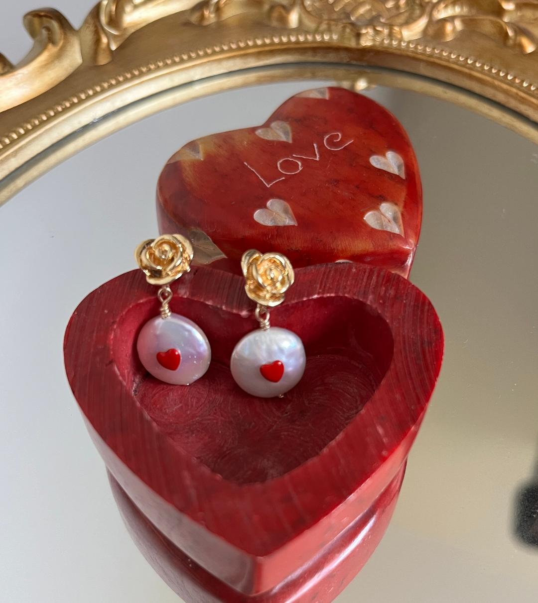 Pearls, Hearts and Roses For Your Valentine's Day 