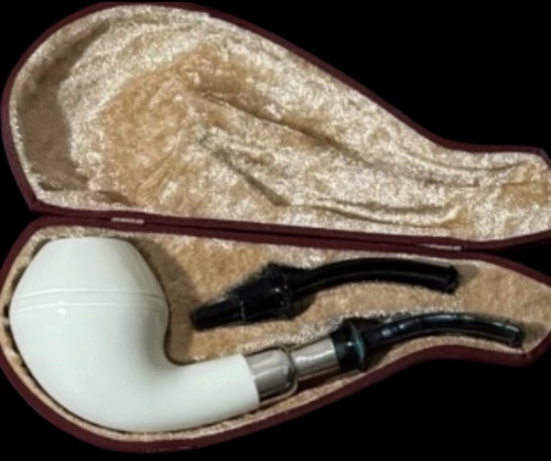 IMP Meerschaum Pipe - Rhodesian  - Hand Carved with fitted case PH02