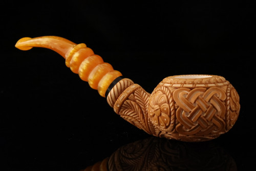 srv - Autogrph Series Carved Tomato Block Meerschaum Pipe with fitted case 15755