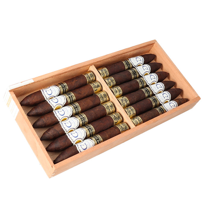 Crowned Heads Le Careme Belicoso Fino LE 2019 Box