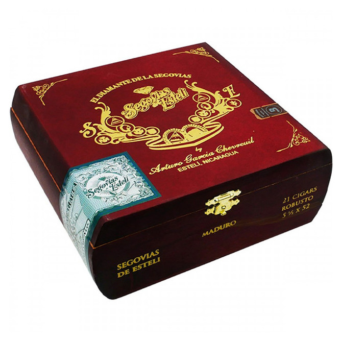 Luxury Pack Segovias de Esteli Maduro Robusto Box