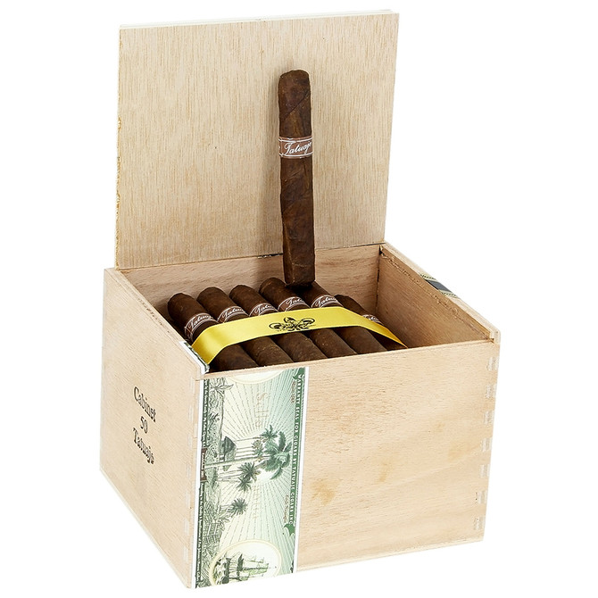 Tatuaje Petit Cazadores Reserva Box