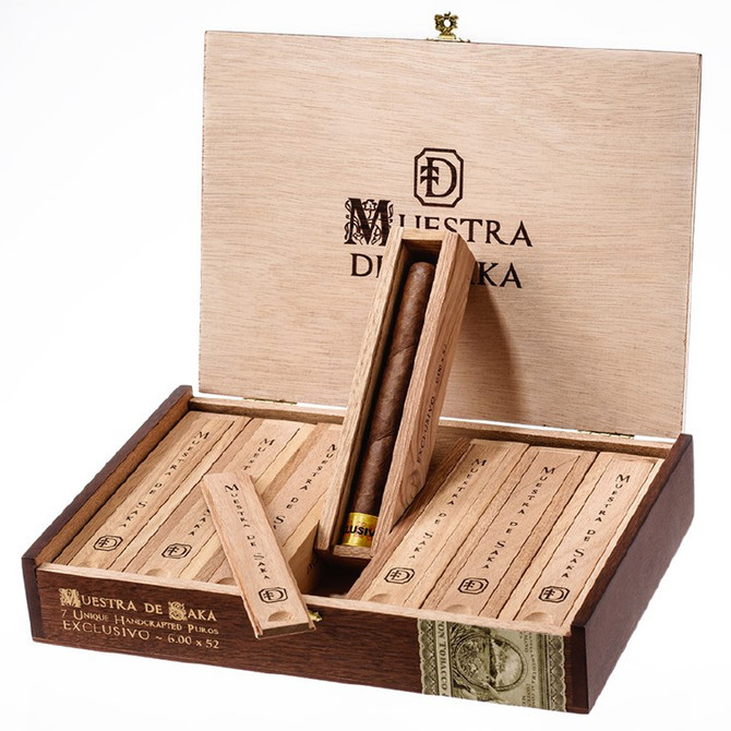 Dunbarton Muestra de Saka Box