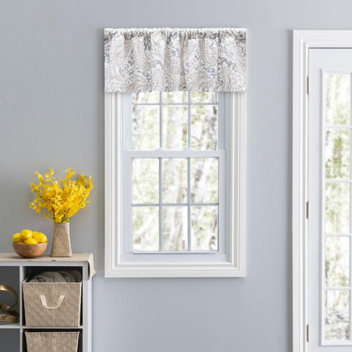 SHANNON - TAILORED VALANCE