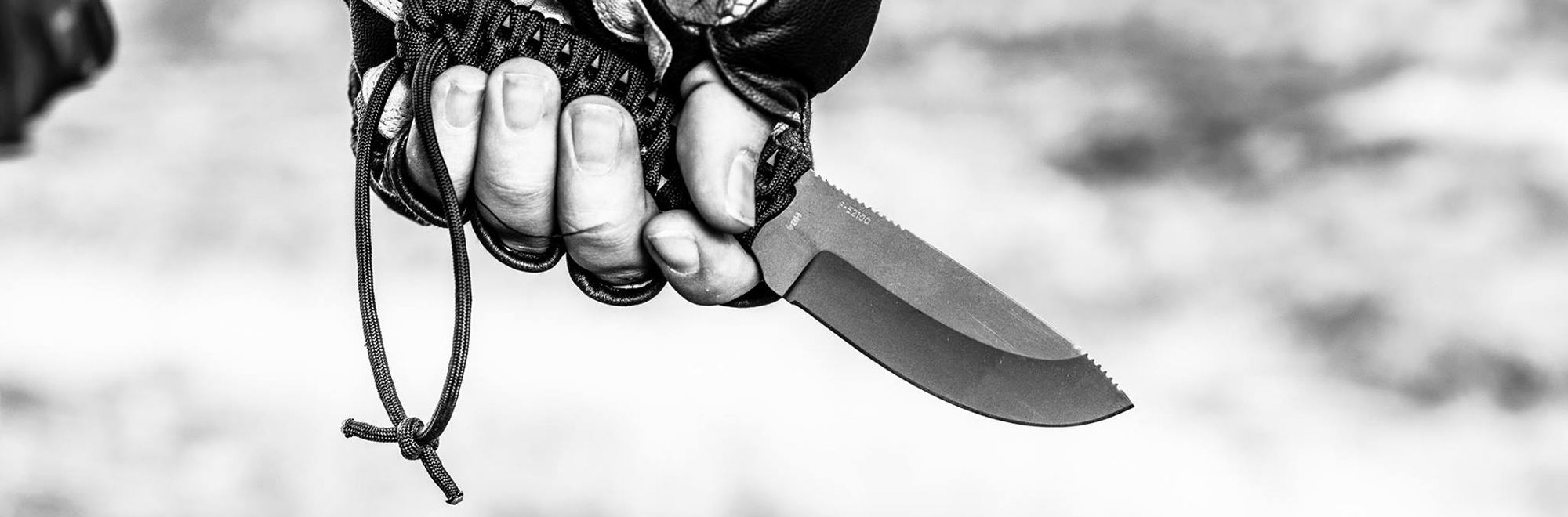 CUSTOM QUALITY FROM A FACTORY KNIFE