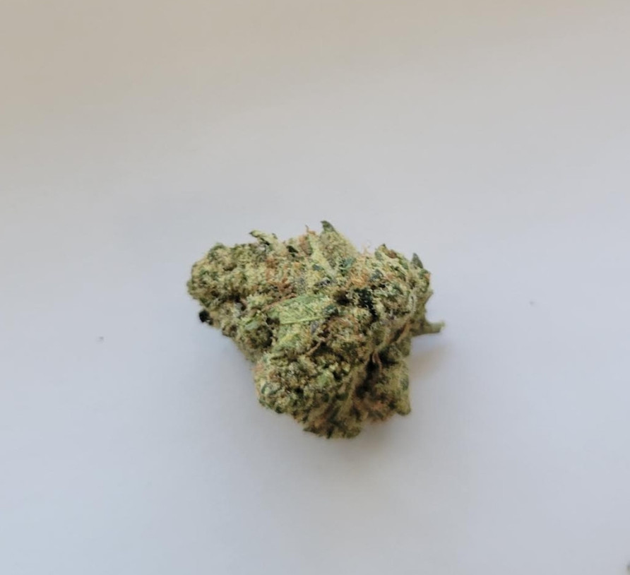 Enjoy a Unique and Flavorful Experience with THCa Flower - 1/8 oz - Pink Pineapple