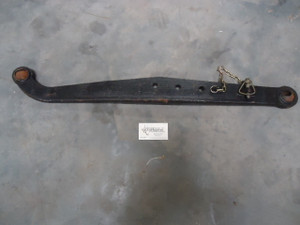 Lower lift arm right