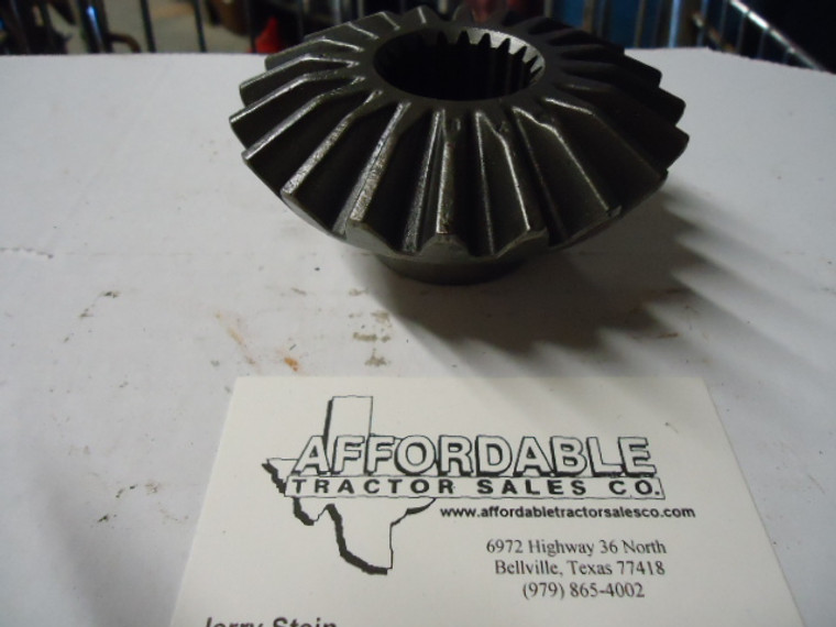 Differential slide gear