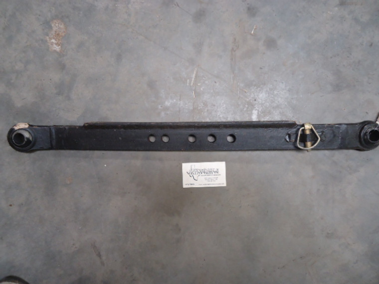 Lower left lift arm 200 series 30in overall