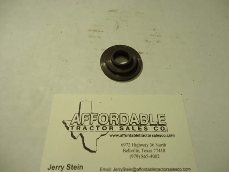 Upper valve spring seat