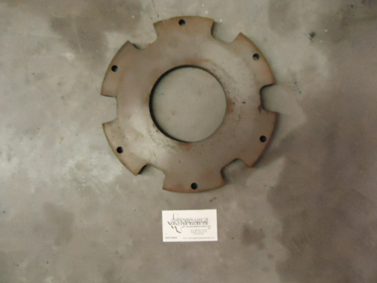 Middle pressure plate