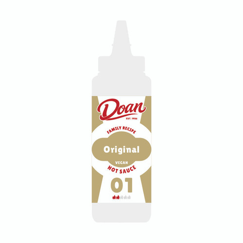 Doan 01 Original Hot Sauce bottle, smooth tomato and red chili sauce with medium heat