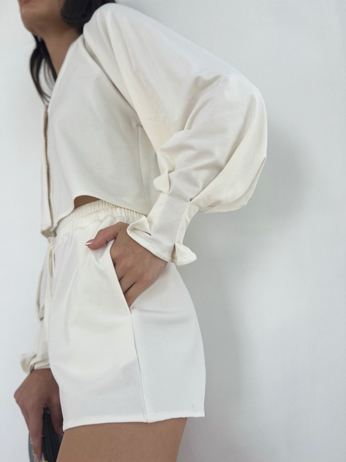 Comfortable short Vita Grace