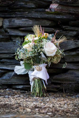 fresh rose mixed bouquet gilbertsville