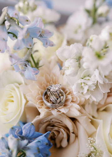 Bouquet Rose and Premium Mixed Flower Bouquet