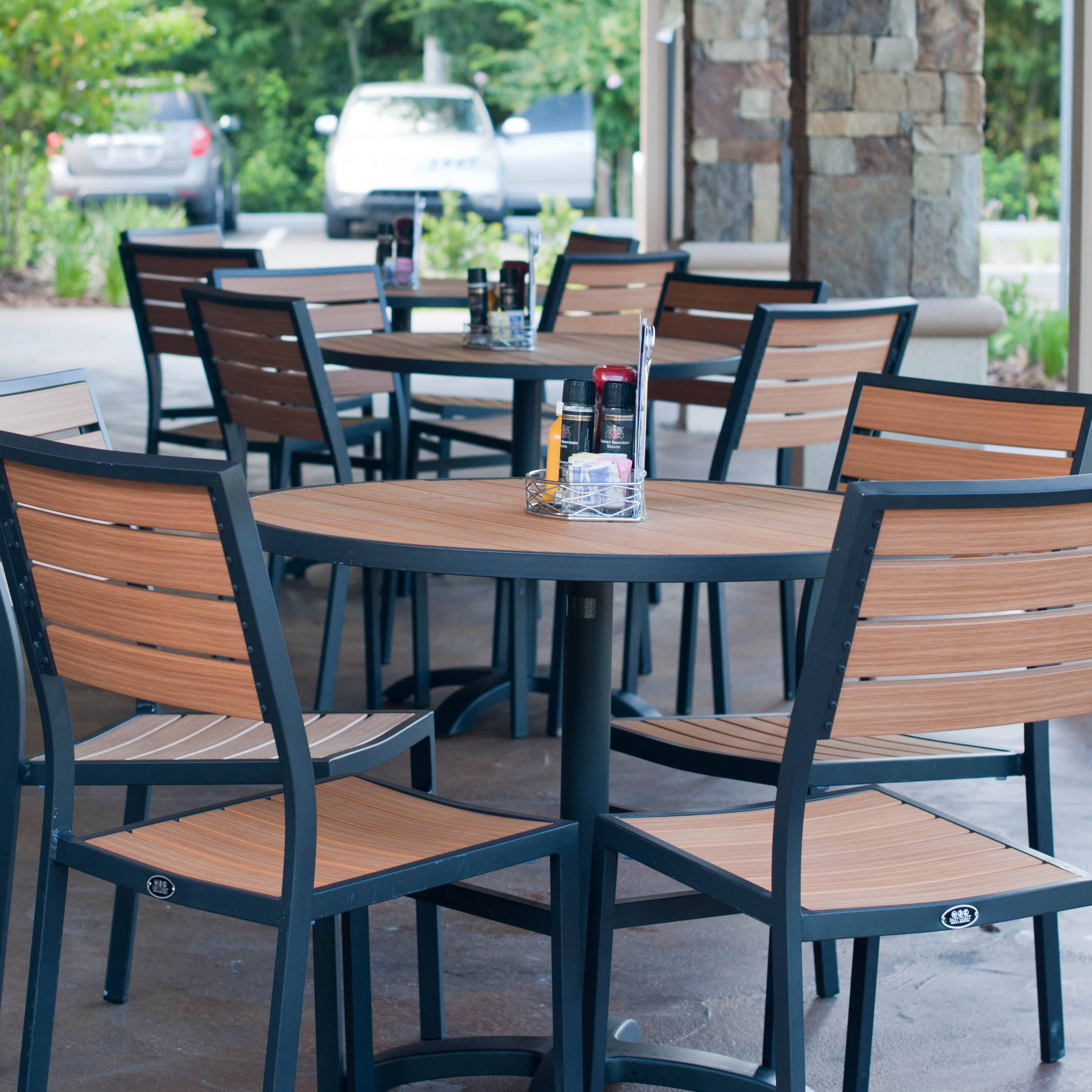 Wood/Laminate Restaurant Booths - OakStreetMfg