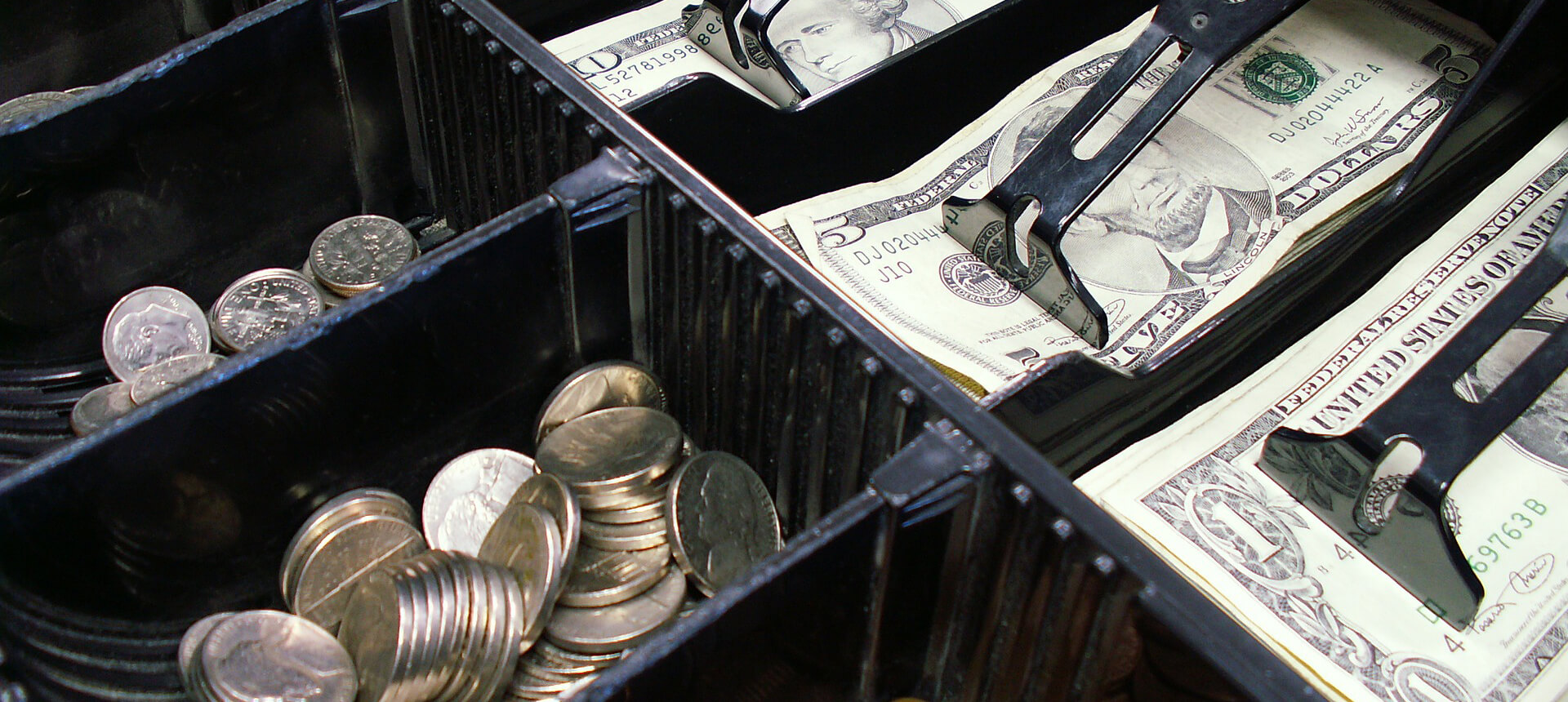 Top 6 Restaurant Cash Handling Blunders You Must Stop Top 6 Restaurant Cash Handling Blunders You Must Stop