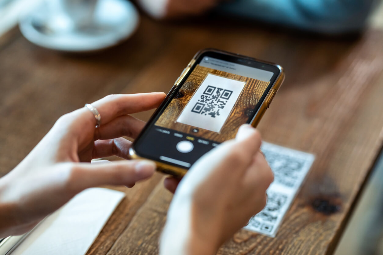Why QR Code Menus Can Improve Your Restaurant Operations Why QR Code Menus Can Improve Your Restaurant Operations