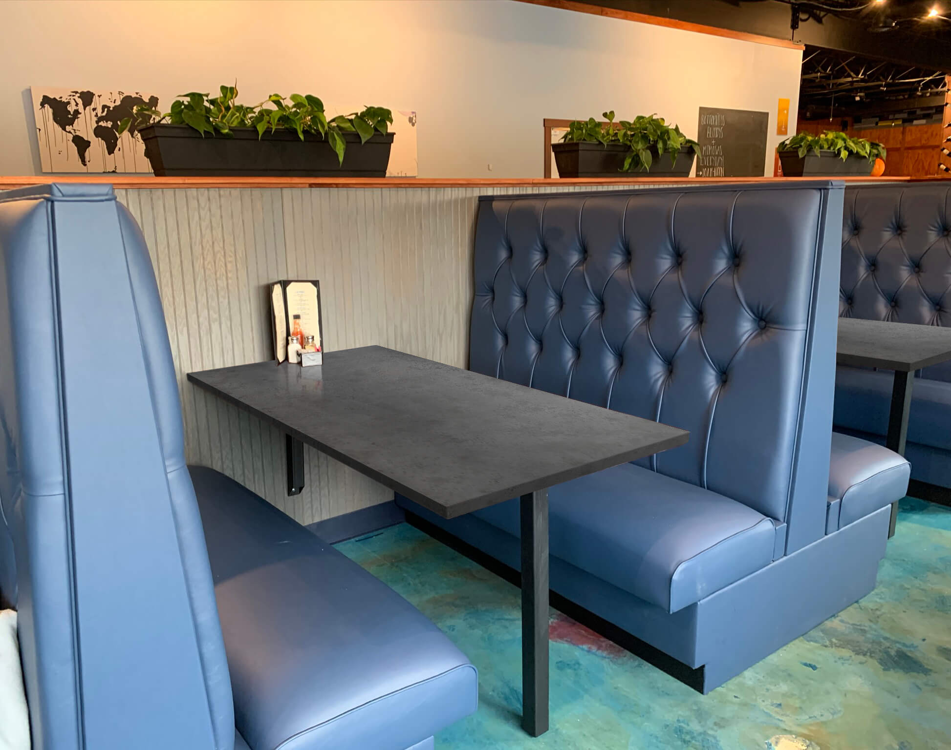 How to Pair Furniture With a Zinc Table Top in Your Restaurant How to Pair Furniture With a Zinc Table Top in Your Restaurant