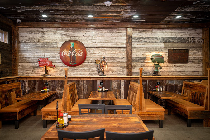 inspirationpage-restaurant-dougsplaceofemerson-2.jpg