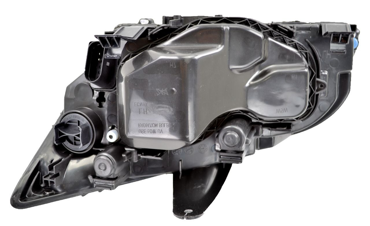 Headlight for Ford Focus LT LS 01/05-04/09 New Right Lamp sedan hatchback Chrome 06 07 08
