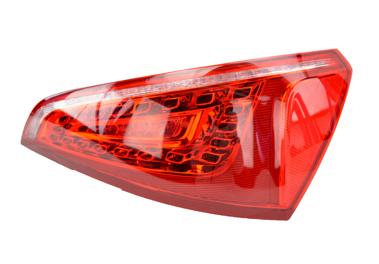 Tail boot light For Audi Q5 8R 09/09-11/12 New Right RHS Rear Lamp TDI 10 12