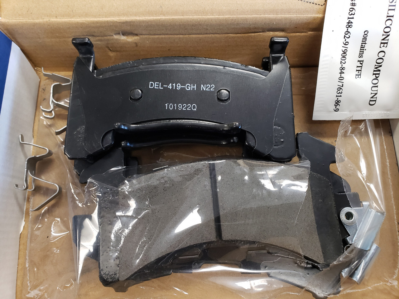 ACDelco 17D840DC Set Pastiglie Freno Ceramiche Professional – Anteriori – Testato SAE J2784