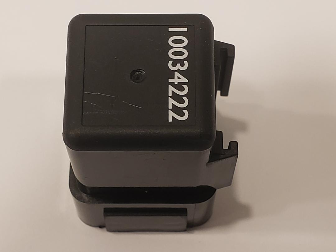 Compressor Clutch Relay for 1986 1987 Buick Grand National Turbo Regal GNX GM#10034222  right side view