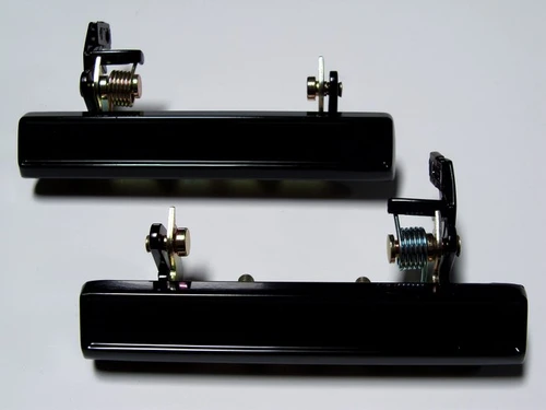 Restoration 1984 - 1987 Buick Grand National correct fitting door handles# 20454212 & # 20454213 FG