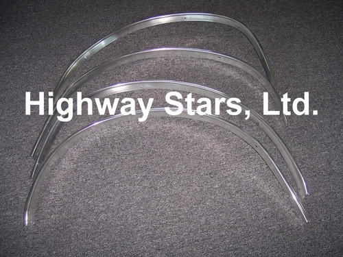 Set of 4 silver Wheel well moldings from Highway Stars