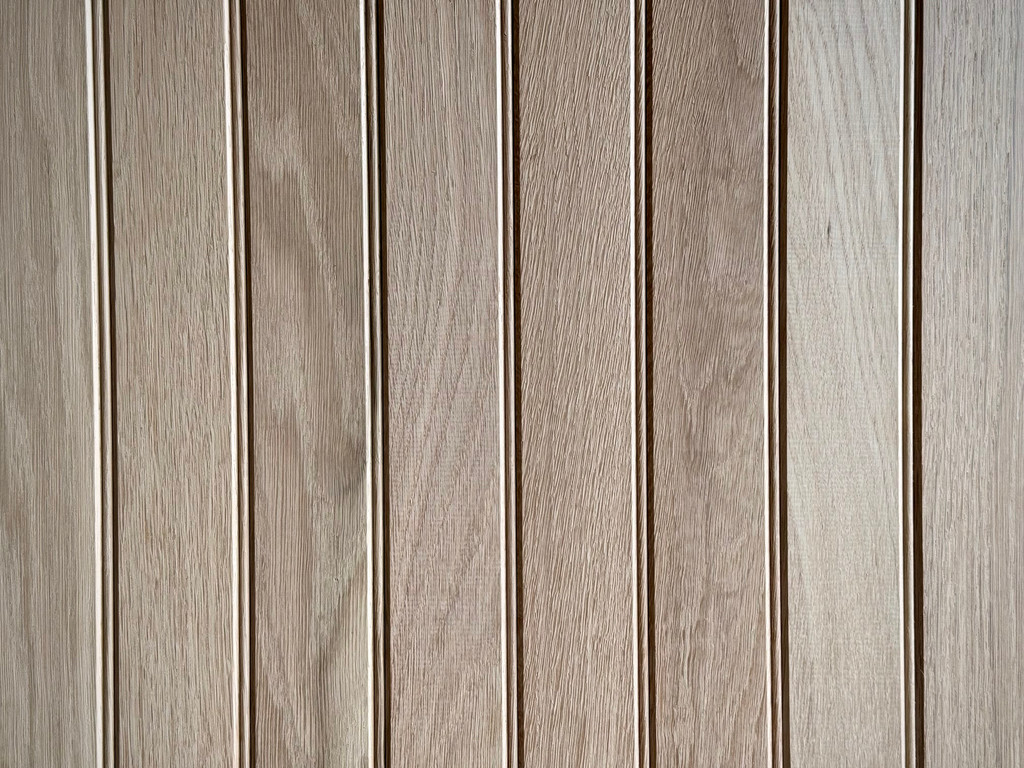 White Oak Wainscot 2.25" | Beadboard