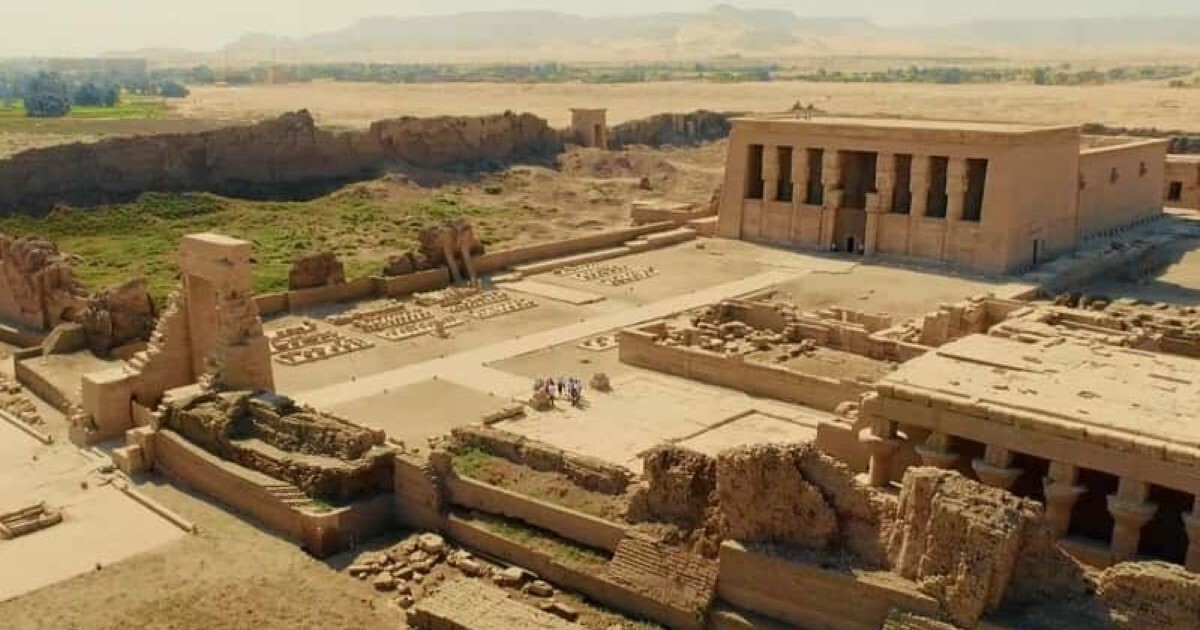 Tour to Dendera Temple Complex