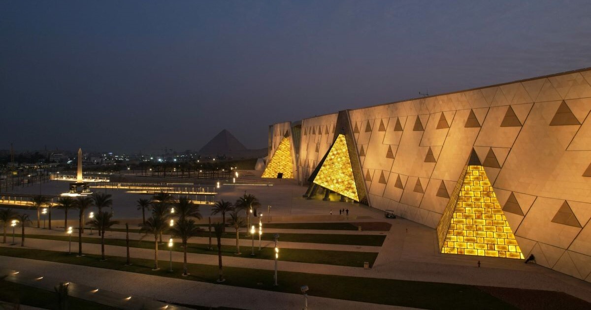 Tour to the Grand Egyptian Museum